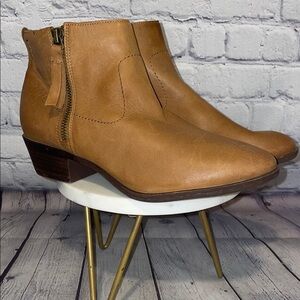 Lucky Brand Blandre Brown Ankle Booties NWT 7.5